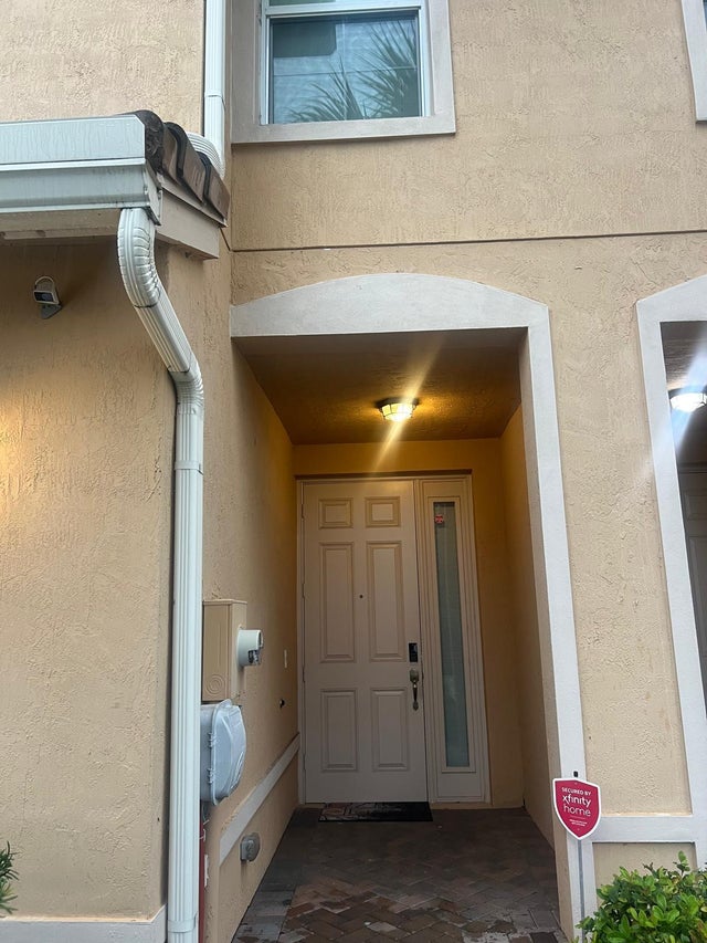 2 of 28 - 5895 Monterra Club Drive, Lake Worth, FL
