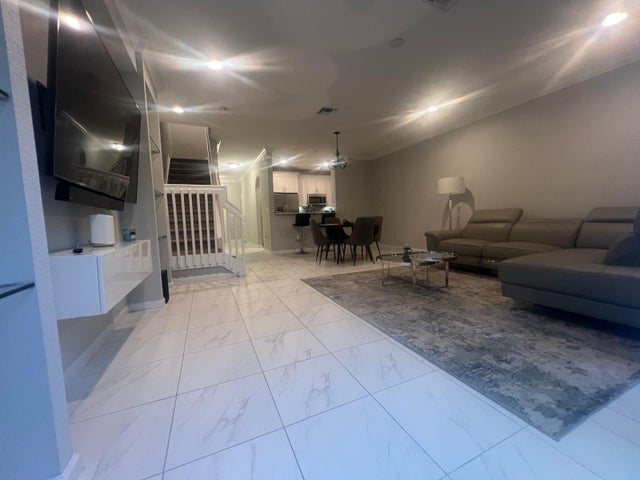 4 of 28 - 5895 Monterra Club Drive, Lake Worth, FL