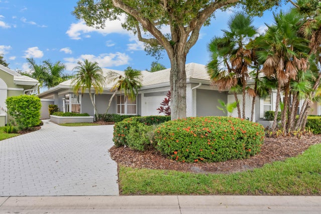1 of 40 - 2479 Sw Brookwood Lane, Palm City, FL