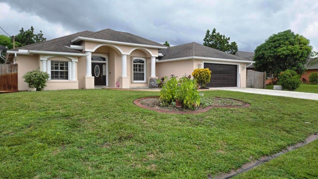 3 of 32 - 534 Sw Halifax Avenue, Port Saint Lucie, FL