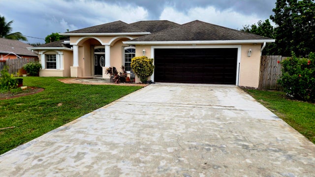 4 of 32 - 534 Sw Halifax Avenue, Port Saint Lucie, FL