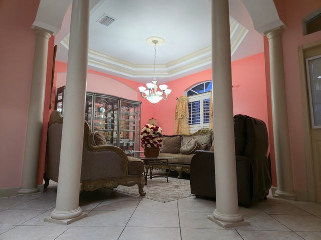 5 of 32 - 534 Sw Halifax Avenue, Port Saint Lucie, FL