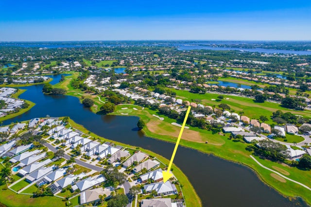 5 of 40 - 2595 Sw Greenwich Way, Palm City, FL