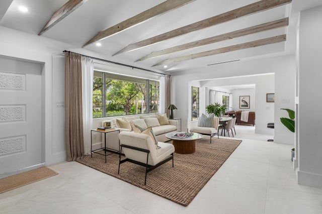 5 of 44 - 2330 Lake Avenue, West Palm Beach, FL