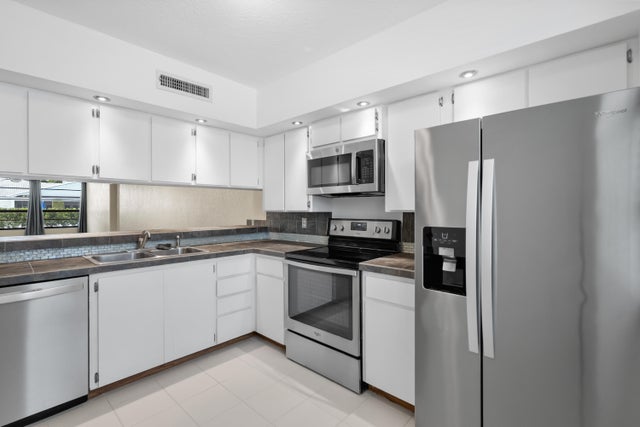 3716 Whitehall Drive #103, West Palm Beach