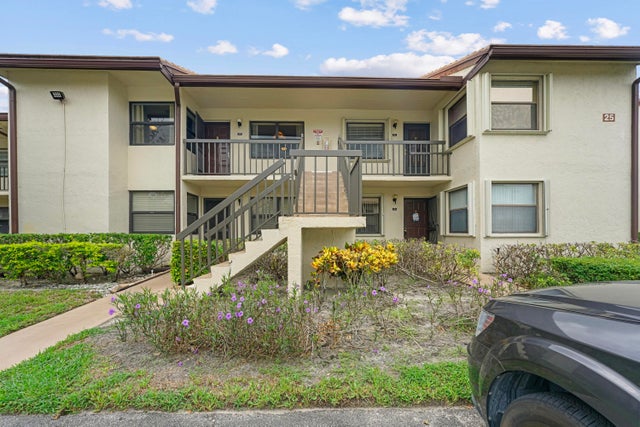 1 of 32 - 7681 Tahiti Lane #205, Lake Worth, FL