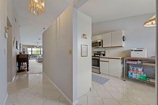 3 of 32 - 7681 Tahiti Lane #205, Lake Worth, FL