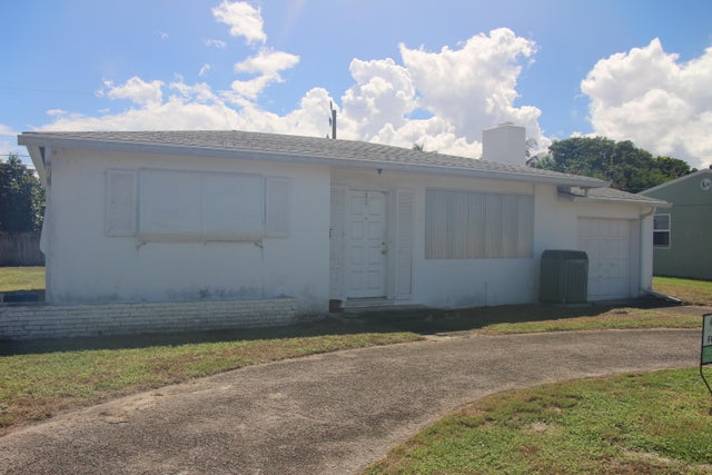 3 of 4 - 354 Laurie Road, West Palm Beach, FL