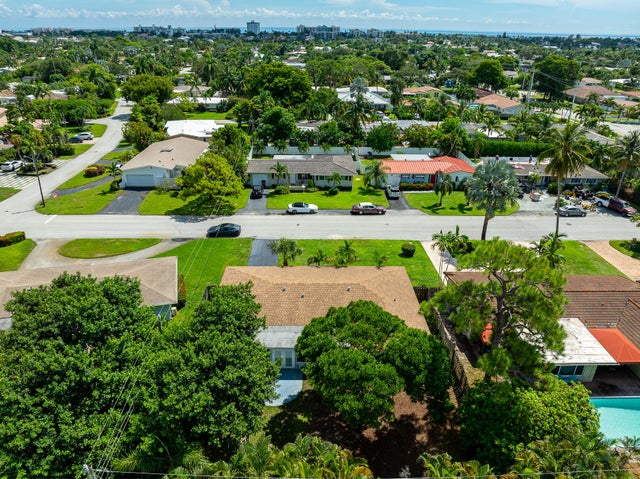 4 of 32 - 827 Se 10th Terrace, Deerfield Beach, FL