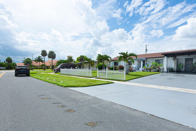 2 of 49 - 3709 Australian Court, West Palm Beach, FL