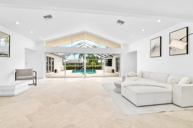 5 of 53 - 1332 Sw Tamarind Way, Boca Raton, FL
