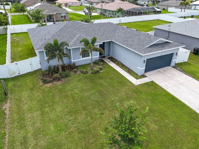 2 of 57 - 1842 Sw Cecelia Lane, Port Saint Lucie, FL