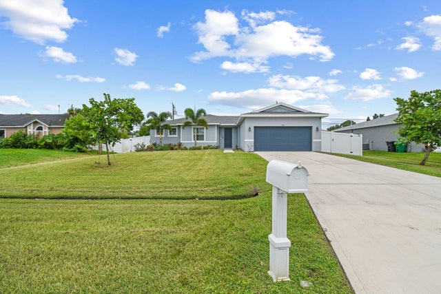 4 of 57 - 1842 Sw Cecelia Lane, Port Saint Lucie, FL