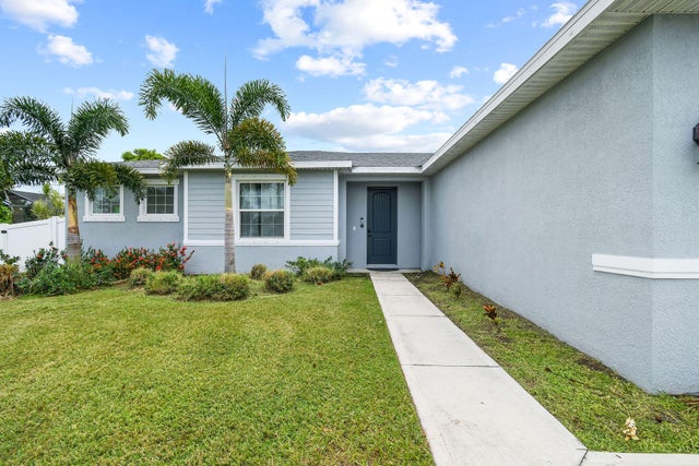 5 of 57 - 1842 Sw Cecelia Lane, Port Saint Lucie, FL