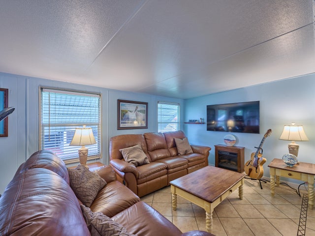 1 of 51 - 7836 Se Wren Avenue, Hobe Sound, FL