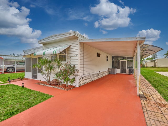 2 of 51 - 7836 Se Wren Avenue, Hobe Sound, FL