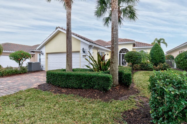 2 of 35 - 5194 Eleuthra Circle, Vero Beach, FL