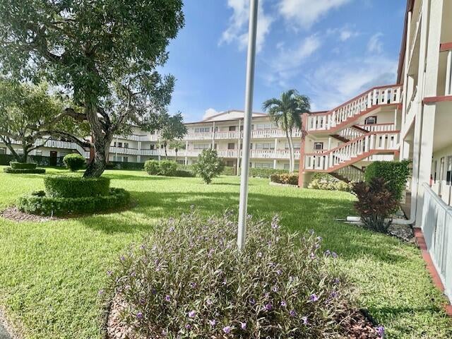 1 of 37 - 202 Brighton E, Boca Raton, FL
