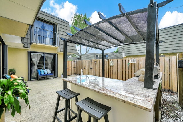 4 of 74 - 1614 16th Way, West Palm Beach, FL