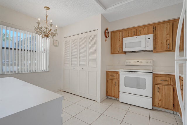 4 of 31 - 6650 S Oriole Boulevard #1040, Delray Beach, FL