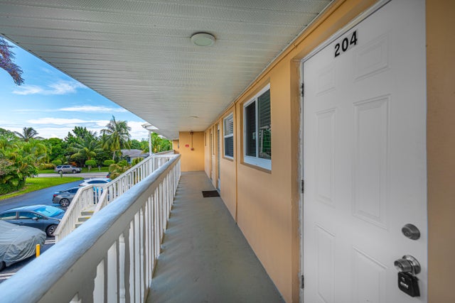 2 of 28 - 2121 Ne 1st Court #204, Boynton Beach, FL