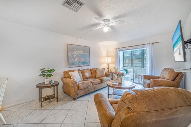 4 of 28 - 2121 Ne 1st Court #204, Boynton Beach, FL