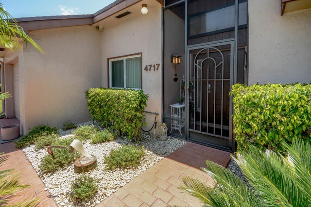 2 of 41 - 4717 Fountains Drive S, Lake Worth, FL