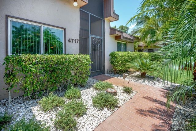 3 of 41 - 4717 Fountains Drive S, Lake Worth, FL