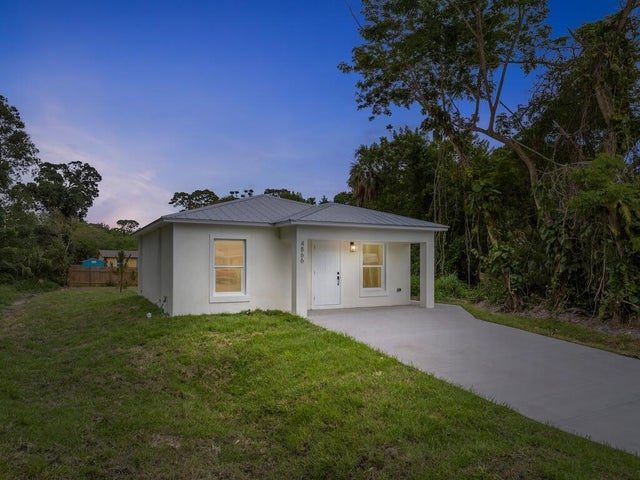 1 of 24 - 4866 33rd Avenue, Vero Beach, FL