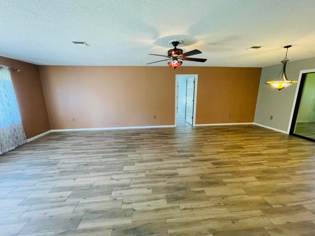 3 of 33 - 1610 Pruitts Landing(s), Lake Placid, FL