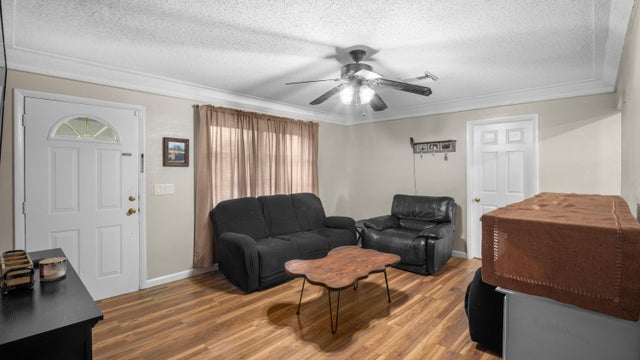 5 of 30 - 636 Snead Circle, West Palm Beach, FL