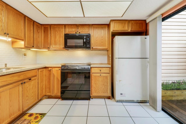 1 of 20 - 128 Sherwood Circle #13b, Jupiter, FL