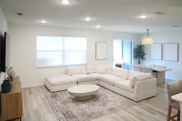4 of 35 - 2326 Se Master Avenue, Port Saint Lucie, FL