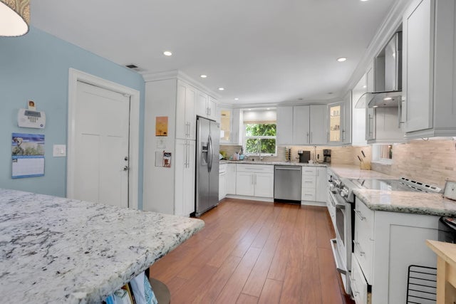 5 of 33 - 915 Sw 27th Way, Boynton Beach, FL