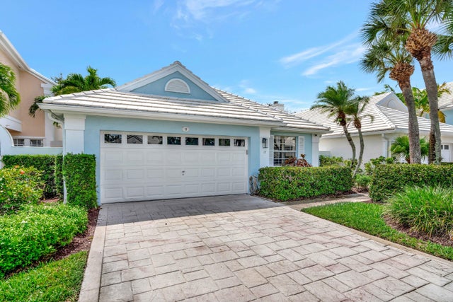1 of 86 - 17 Blenheim Court, Palm Beach Gardens, FL