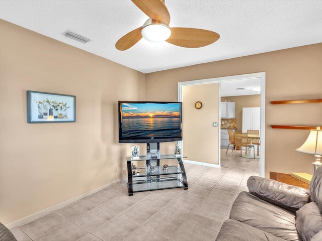5 of 35 - 5075 Petal Place #a, Delray Beach, FL