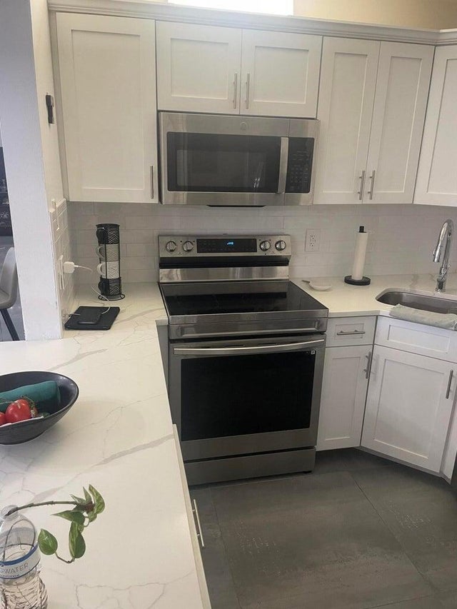3 of 12 - 4992 Sable Pine Circle #b1, West Palm Beach, FL