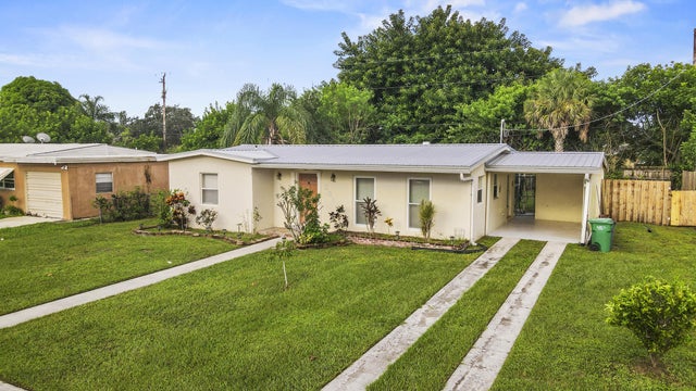 4 of 43 - 351 Se Solaz Avenue, Port Saint Lucie, FL