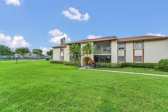 2 of 37 - 4759 Sable Pine Circle #c2, West Palm Beach, FL