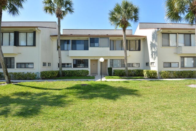 4 of 51 - 950 S Kanner Highway #th-9, Stuart, FL
