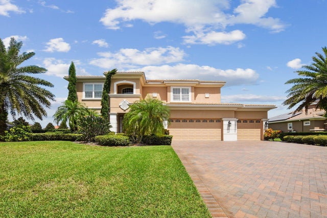 1 of 26 - 18229 Bellezza Drive, Orlando, FL