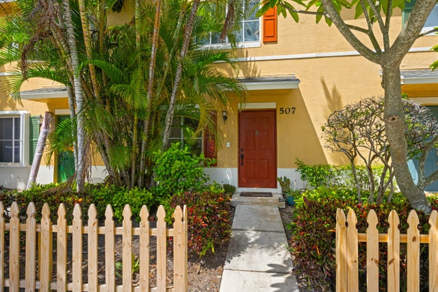 1 of 42 - 507 E Coast Avenue, Lantana, FL