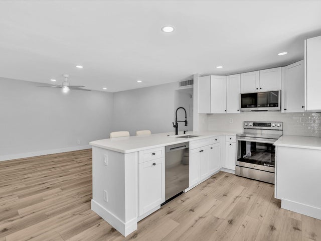 2 of 67 - 779 Flanders Q, Delray Beach, FL