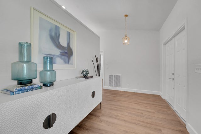 5 of 55 - 2114 Echo Lake Drive, West Palm Beach, FL
