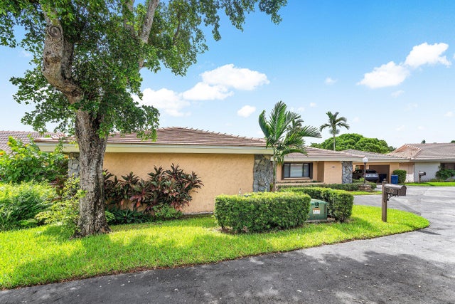 5 of 66 - 3650 N 36th Avenue #70, Hollywood, FL