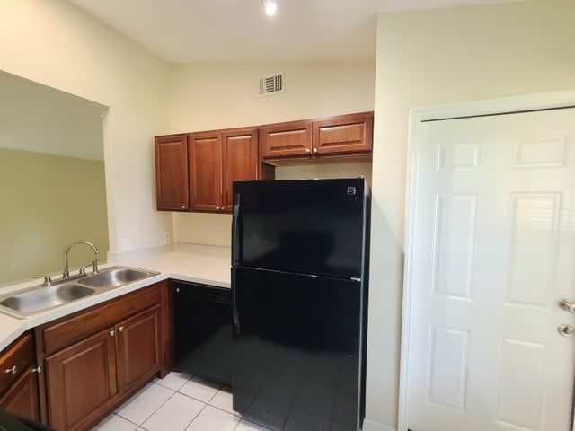 4 of 18 - 3127 Se Orchid Street, Stuart, FL