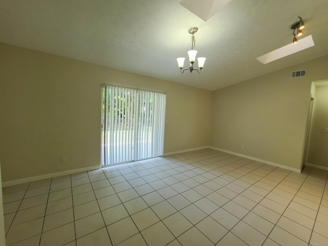 5 of 18 - 3127 Se Orchid Street, Stuart, FL