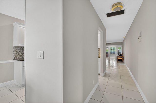 4 of 48 - 2321 Croton Lane #100d, Delray Beach, FL