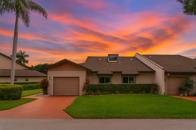 1 of 28 - 4674 Fountains Drive S, Lake Worth, FL