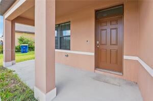 2 of 8 - 5305 Fantasy Drive, Fort Pierce, FL